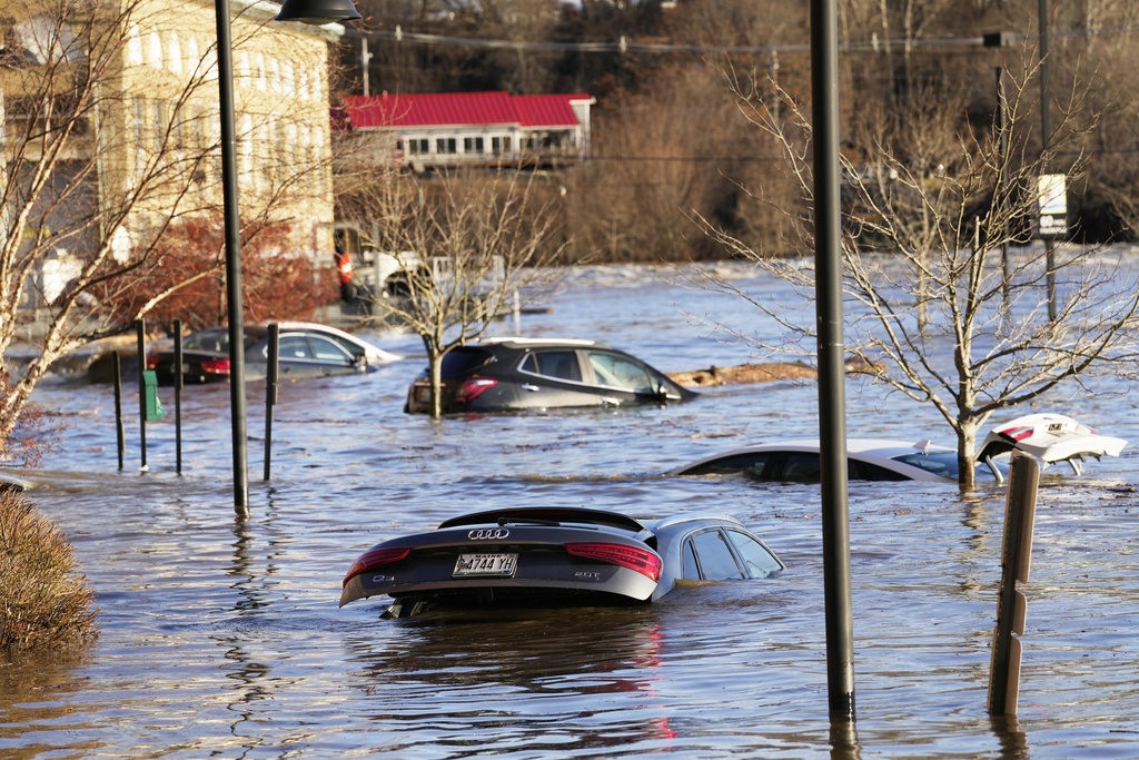 Cleanup Begins After Storm Batters Northeastern U.S., Knocking Out Power